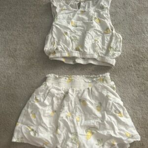White 2Piece short set with lemon print